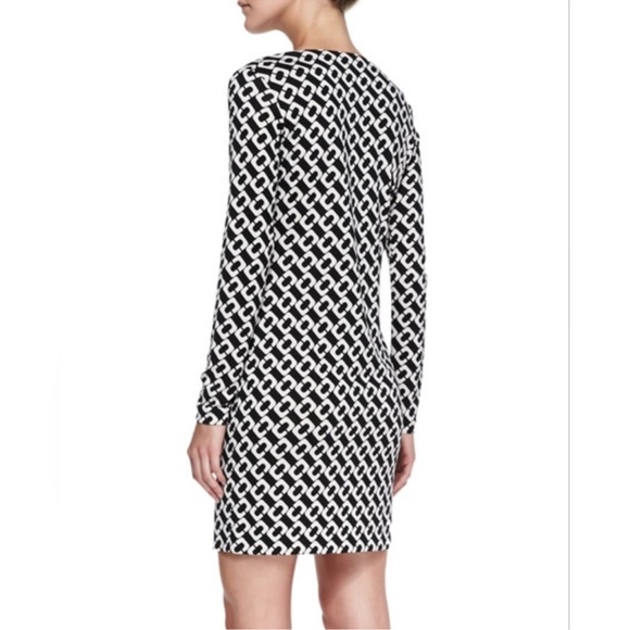 Diane Von Furstenberg DVF Reina Silk Chain Link Dress - Picture 4 of 11